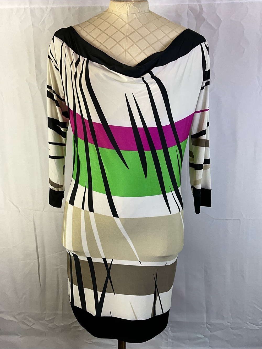 Analili XS Crowl Neck 3/4 Sleeve Lined Geometric Print Dress NWOT